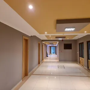  דירה Royale By Arc Royal Luxury Apts